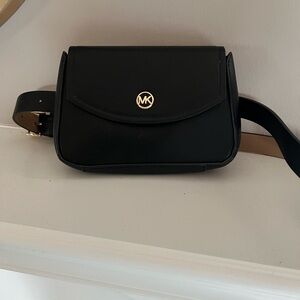Michael Kors waist worn belt Bag/sling bag. L/XL. NWT